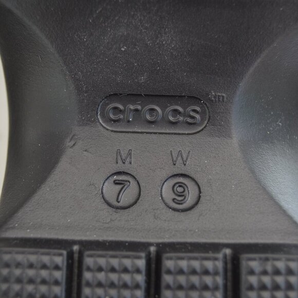 Crocs White Black Platform Sandals Women's 9 NWT Stomp Fisherman Shoes Summer - Picture 8 of 9